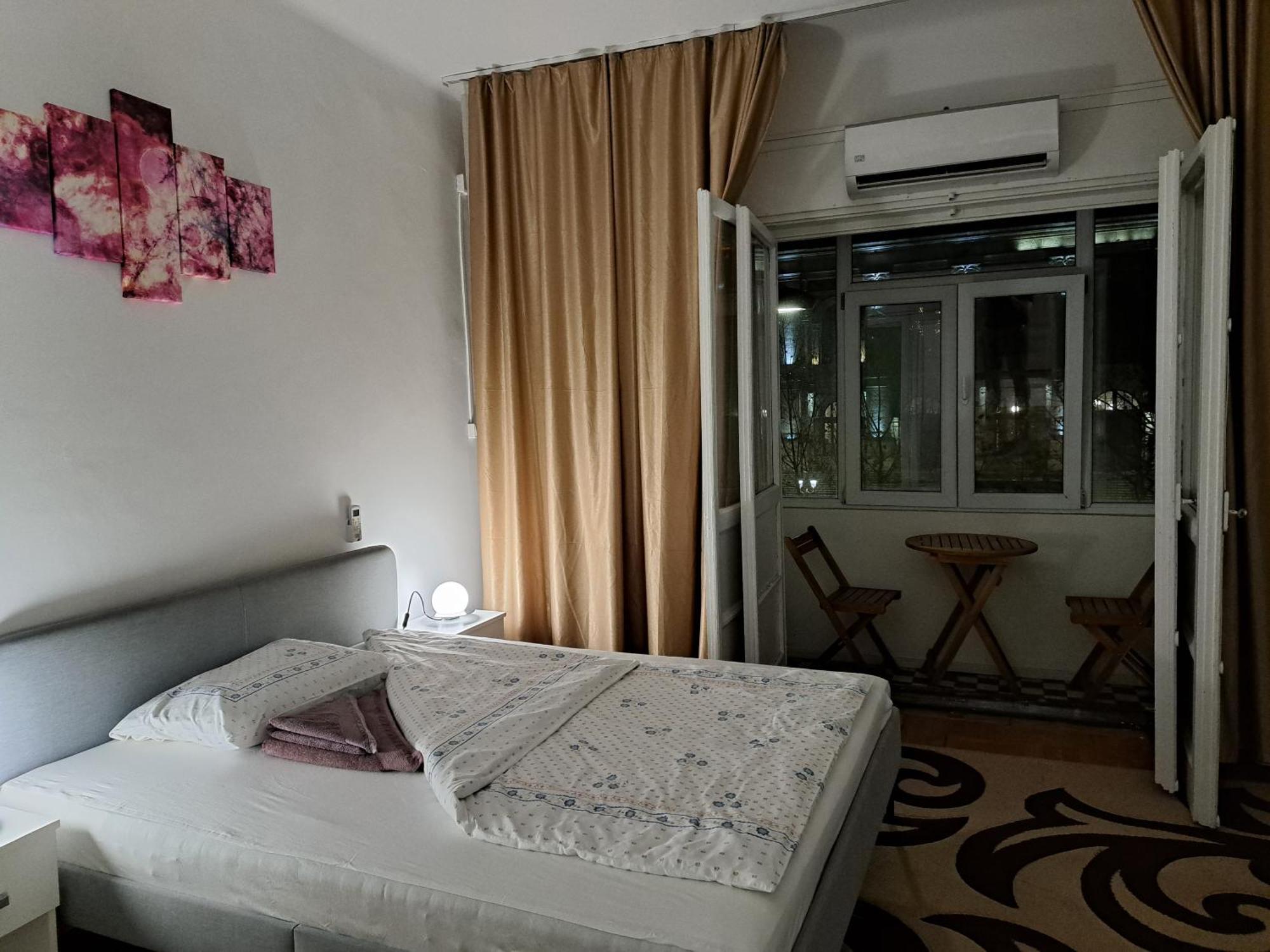 Amytis Flat Old City Bucharest Apartment Ngoại thất bức ảnh